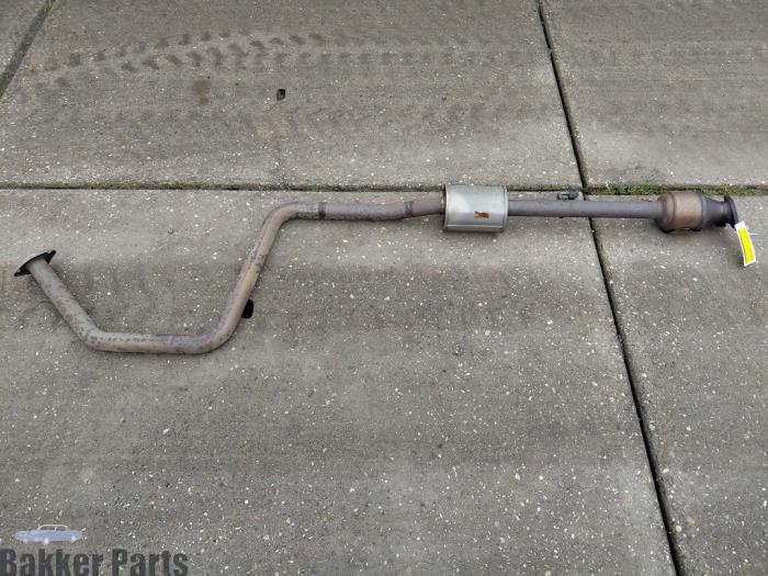 Gebrauchte Auspuff Mitteldämpfer Hyundai i30 (PDEB5/PDEBB/PDEBD/PDEBE) 1.0 T-GDI 12V Preis € 150,00 Margenregelung angeboten von Bakker Parts