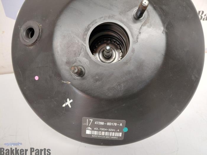Bromsservo från en Toyota Yaris II (P9) 1.0 12V VVT-i 2007