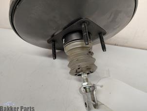 Bromsservo från en Toyota Yaris II (P9) 1.0 12V VVT-i 2007