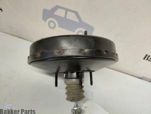 Bromsservo från en Toyota Yaris II (P9) 1.0 12V VVT-i 2007