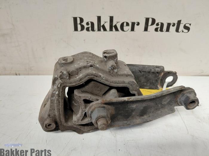 Usagé Support moteur Landrover Range Rover Evoque (LVJ/LVS) 2.2 eD4 16V 5-drs. Prix € 25,00 Règlement à la marge proposé par Bakker Parts