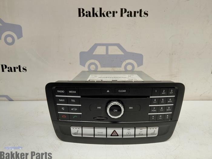 Używane System nawigacji Mercedes A (W176) 1.6 A-200 16V Cena € 425,00 Procedura marży oferowane przez Bakker Parts