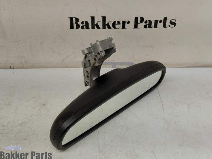 Begagnade Backspegel Landrover Range Rover Evoque (LVJ/LVS) 2.2 eD4 16V 5-drs. Pris € 25,00 Marginaltabell erbjuds av Bakker Parts