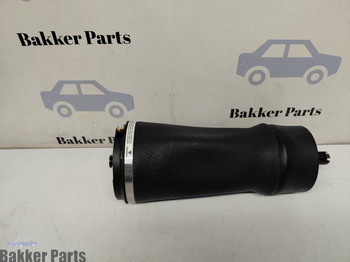 Nya Luftfjäder Landrover Range Rover Pris € 242,00 Inklusive moms erbjuds av Bakker Parts