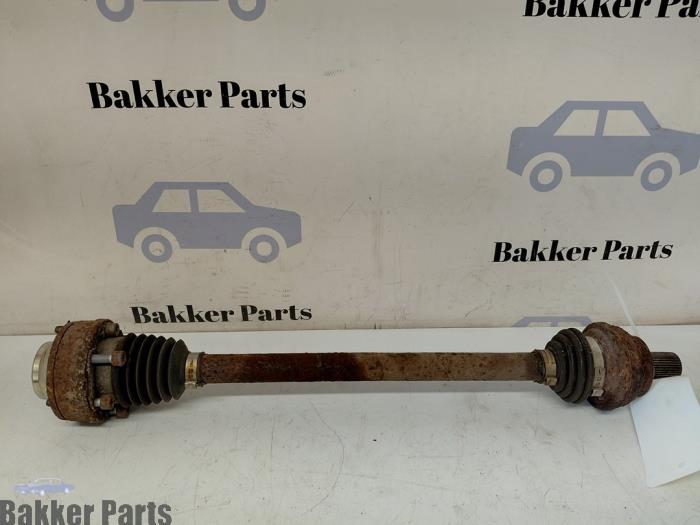 Gebrauchte Antriebswelle links hinten Audi A3 Limousine (8VS/8VM) 2.0 TFSI 16V Quattro Preis € 60,00 Margenregelung angeboten von Bakker Parts