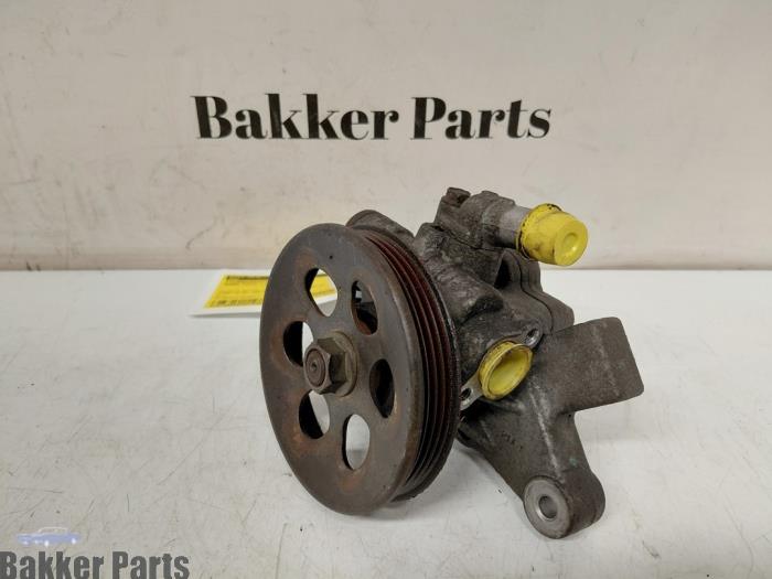 Usagé Pompe de direction Honda Civic Aerodeck (MB/MC) 1.5i VTEC-E II 16V Prix € 47,50 Règlement à la marge proposé par Bakker Parts