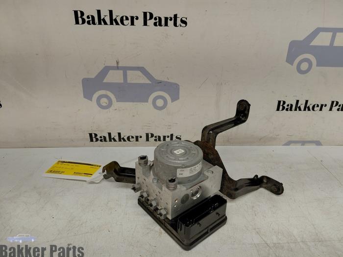 Gebrauchte ABS Pumpe Ford Usa Mustang VI Fastback 2.3 EcoBoost 16V Preis € 350,00 Margenregelung angeboten von Bakker Parts