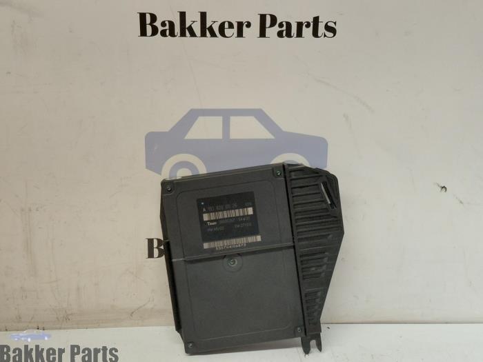 Used Body control computer Chrysler Crossfire 3.2 V6 18V Price € 170,00 Margin scheme offered by Bakker Parts