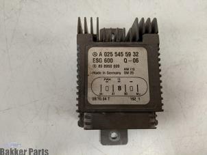 Ordinateur refroidisseur d'un Chrysler Crossfire 3.2 V6 18V 2006