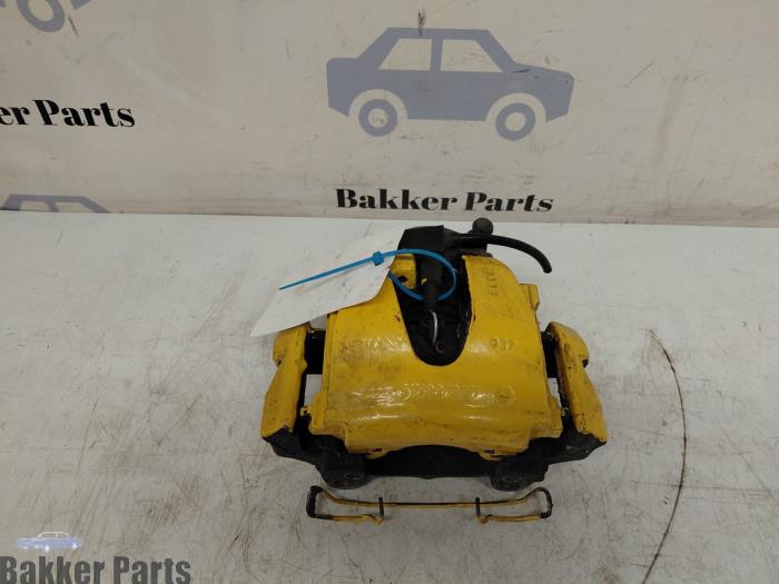 Gebrauchte Bremszange links vorne Chrysler Crossfire 3.2 V6 18V Preis € 40,00 Margenregelung angeboten von Bakker Parts