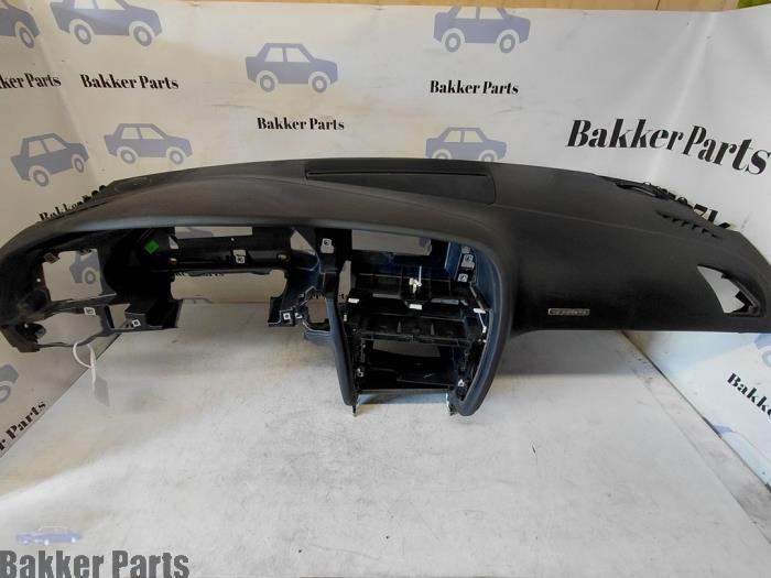 Knee airbag