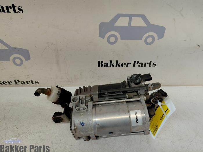 Begagnade Luftpump (fjädring) Mercedes E Estate (S212) E-250 CGI 16V BlueEfficiency Pris € 200,00 Marginaltabell erbjuds av Bakker Parts