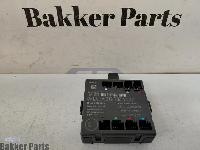 Używane Modul centralnego zamka Mercedes E Estate (S212) E-250 CGI 16V BlueEfficiency Cena € 25,00 Procedura marży oferowane przez Bakker Parts