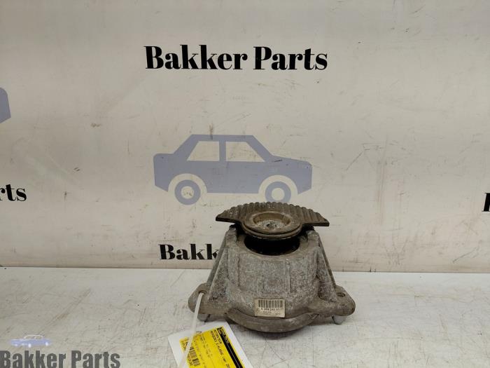 Used Engine mount Mercedes E Estate (S212) E-250 CGI 16V BlueEfficiency Price € 20,00 Margin scheme offered by Bakker Parts