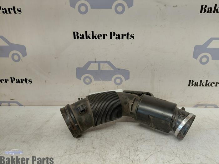 Begagnade Luftintagsslang Audi S5 (8T3) S5 3.0 TFSI V6 24V Pris € 70,00 Marginaltabell erbjuds av Bakker Parts