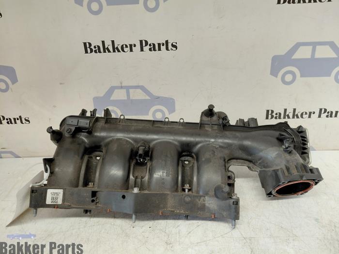 Używane Kolektor dolotowy Mercedes A (W176) 1.6 A-200 16V Cena € 50,00 Procedura marży oferowane przez Bakker Parts