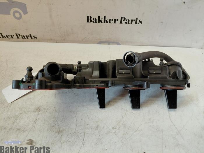 Ventildeckel van een Land Rover Range Rover Evoque (LVJ/LVS) 2.2 eD4 16V 5-drs. 2012