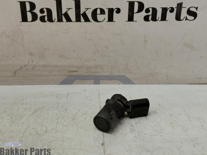 Usados Sensor PDC Audi S4 Avant (B7) S4 4.2 V8 40V Precio € 25,00 Norma de margen ofrecido por Bakker Parts
