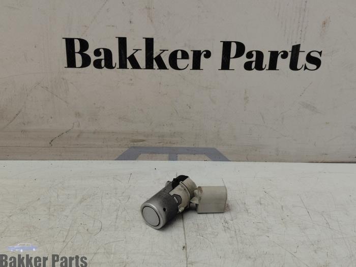 Usados Sensor PDC Audi S4 Avant (B7) S4 4.2 V8 40V Precio € 25,00 Norma de margen ofrecido por Bakker Parts