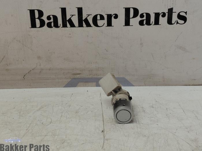 Usados Sensor PDC Audi S4 Avant (B7) S4 4.2 V8 40V Precio € 25,00 Norma de margen ofrecido por Bakker Parts