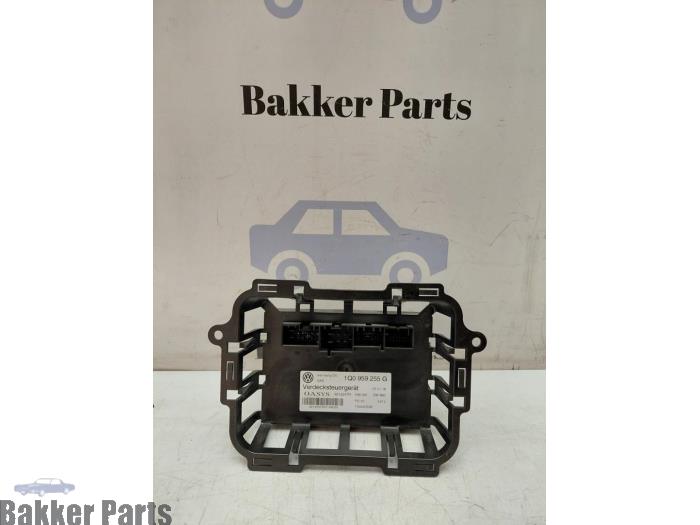 Used Convertible computer Volkswagen Eos (1F7/F8) 2.0 TDI DPF Price € 370,00 Margin scheme offered by Bakker Parts