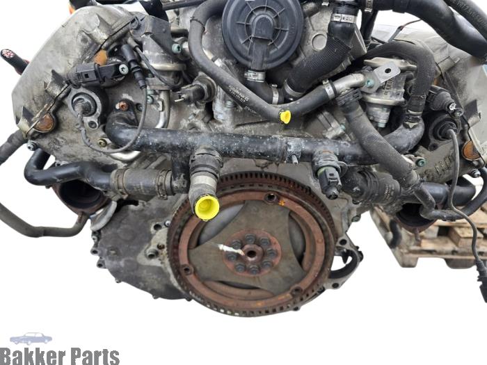 Motor van een Audi S4 Avant (B7) S4 4.2 V8 40V 2005