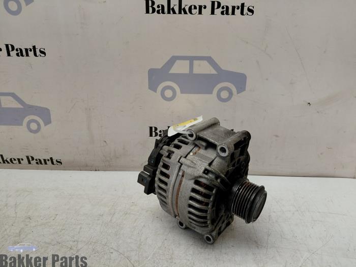 Gebrauchte Dynamo Audi A4 Avant (B8) 1.8 TFSI 16V Preis € 60,00 Margenregelung angeboten von Bakker Parts