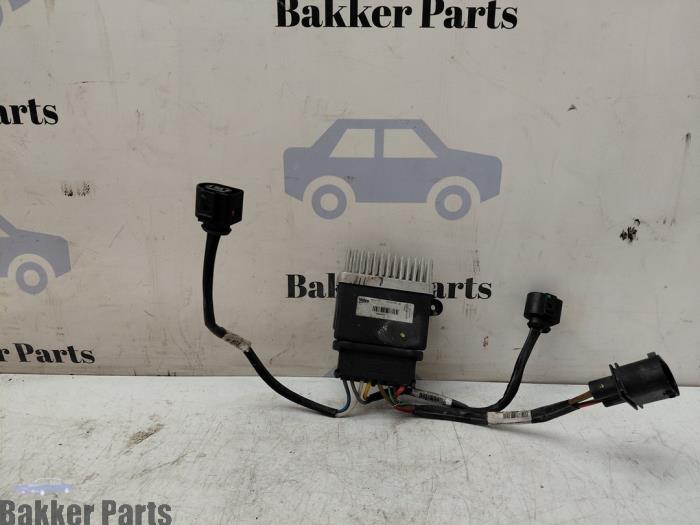 Używane Modul wentylator Audi A4 Avant (B8) 1.8 TFSI 16V Cena € 75,00 Procedura marży oferowane przez Bakker Parts