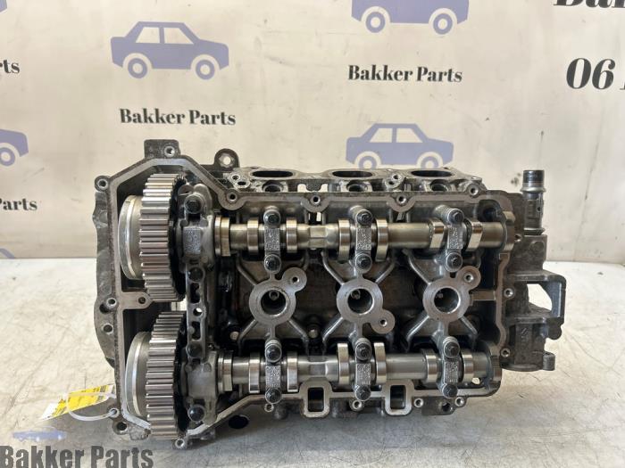 Begagnade Topplock Peugeot 208 I (CA/CC/CK/CL) 1.2 Vti 12V PureTech 82 Pris € 375,00 Marginaltabell erbjuds av Bakker Parts