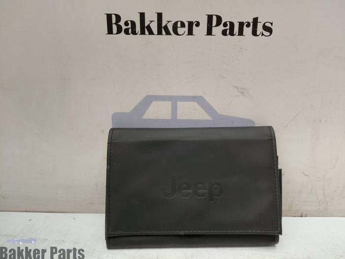 Używane Instrukcja Jeep Renegade (BU) 2.0 Mutlijet 140 16V 4x4 Cena € 25,00 Procedura marży oferowane przez Bakker Parts