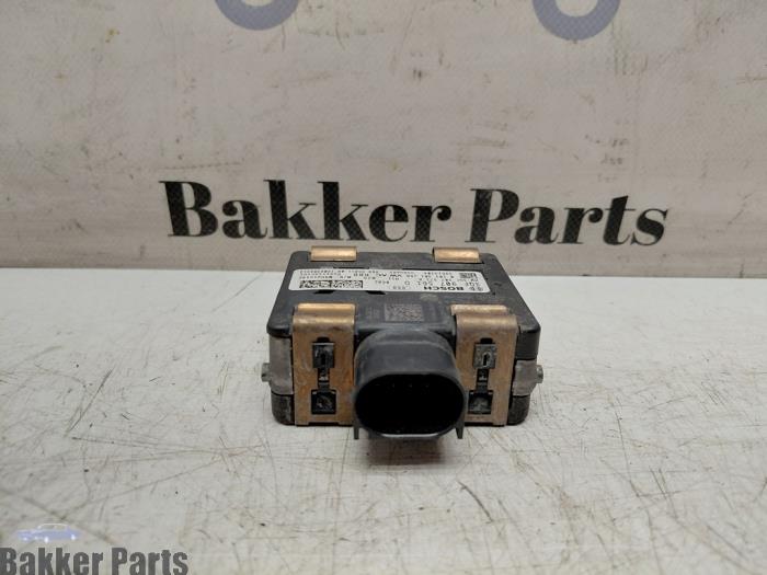 Begagnade Radarsensor Volkswagen Golf VII (AUA) 1.0 TSI 12V BlueMotion Pris € 225,00 Marginaltabell erbjuds av Bakker Parts