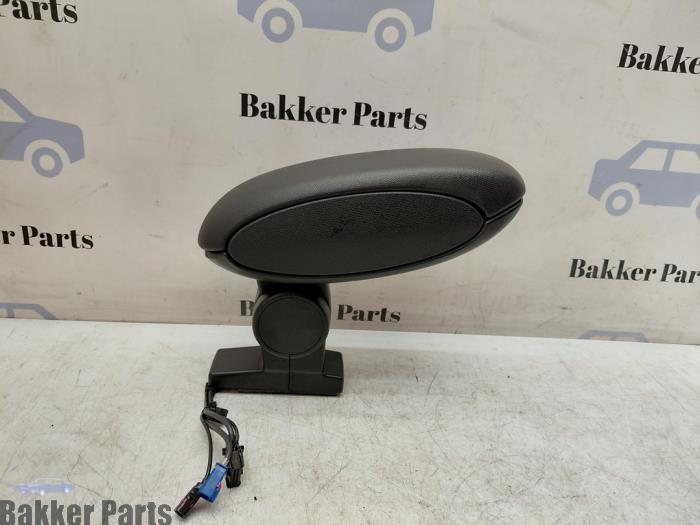 Begagnade Armstöd Mini Countryman (R60) 2.0 Cooper SD 16V Pris € 60,00 Marginaltabell erbjuds av Bakker Parts