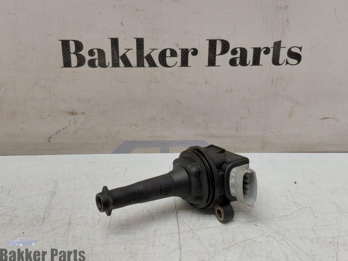 Usagé Bobine Volvo V50 (MW) 2.4 20V Prix € 22,50 Règlement à la marge proposé par Bakker Parts