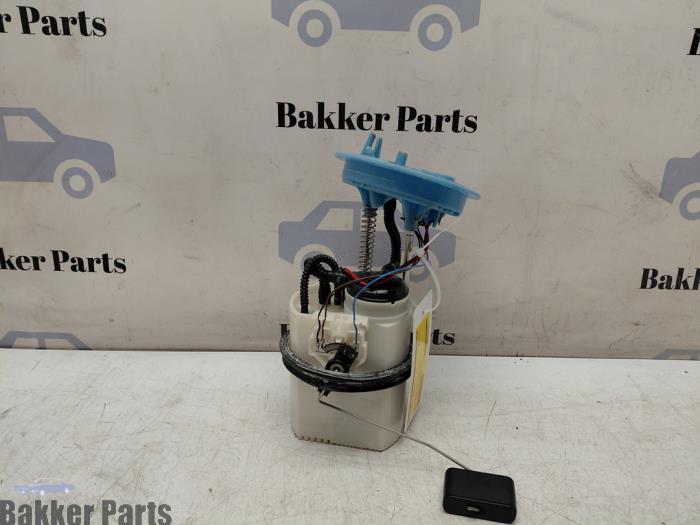 Usagé Pompe essence Volkswagen Golf VII (AUA) 1.0 TSI 12V BlueMotion Prix € 60,00 Règlement à la marge proposé par Bakker Parts