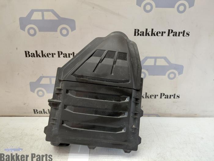 Gebrauchte Luftfiltergehäuse Volkswagen Golf VII (AUA) 1.0 TSI 12V BlueMotion Preis € 45,00 Margenregelung angeboten von Bakker Parts