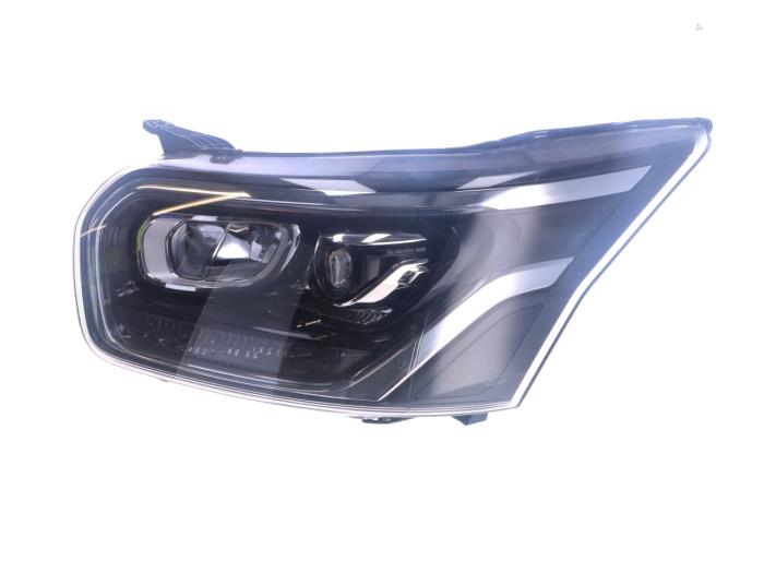 Używane Reflektor lewy Ford Transit Cena € 900,00 Z VAT oferowane przez Autorecycling Kempers (acceptatie)