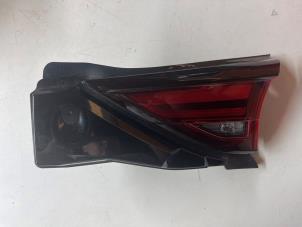 Usados Luz trasera derecha Mazda CX-5 (KF) 2.0 SkyActiv-G 165 16V 2WD Precio € 59,99 Norma de margen ofrecido por JCR Janssen Car Recycling