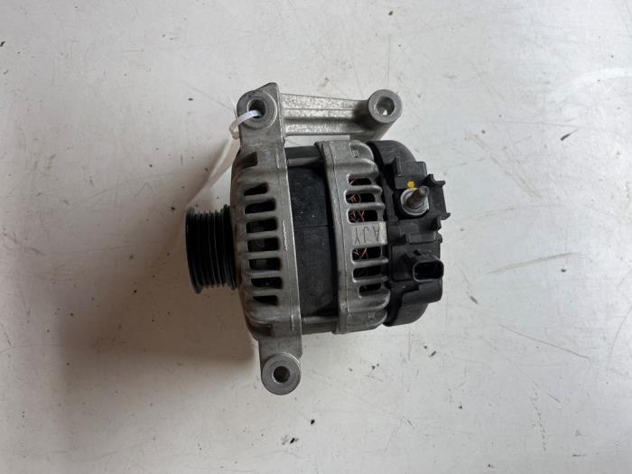 Begagnade Dynamo Opel Corsa E 1.0 SIDI Turbo 12V Pris € 69,95 Marginaltabell erbjuds av JCR Janssen Car Recycling