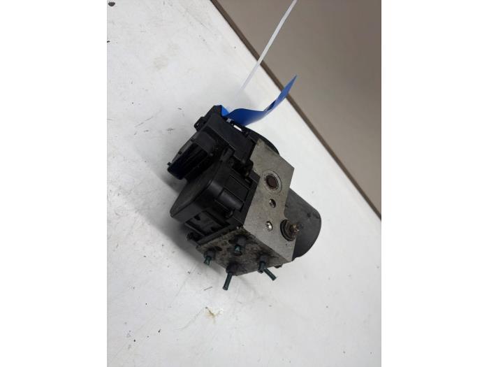 Gebrauchte ABS Pumpe Opel Corsa C (F08/68) 1.0 12V Twin Port Preis € 9,99 Margenregelung angeboten von JCR Janssen Car Recycling