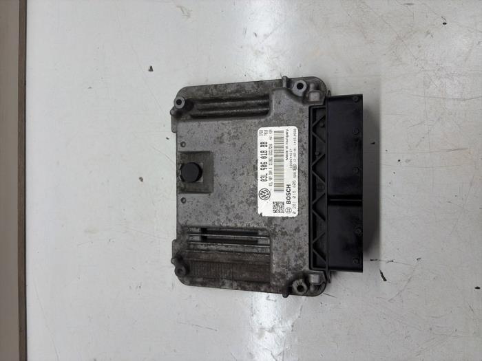 Used Engine management computer Volkswagen Golf VI (5K1) 2.0 GTD 16V Price € 125,00 Margin scheme offered by JCR Janssen Car Recycling
