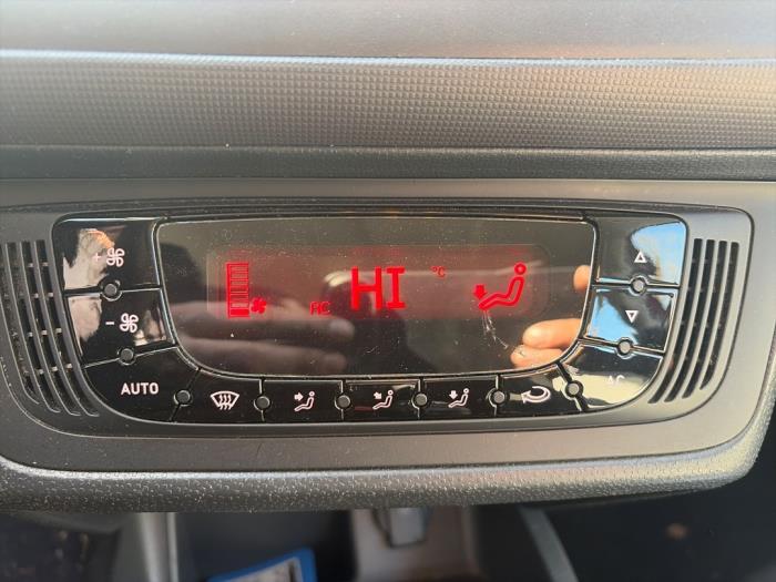 Używane Panel climatronic Seat Ibiza IV SC (6J1) 1.2 12V Cena € 34,95 Procedura marży oferowane przez JCR Janssen Car Recycling
