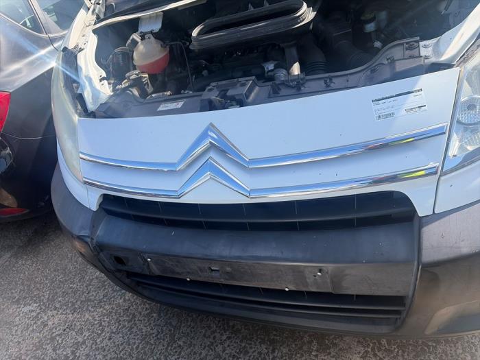 Begagnade Grill Citroen Jumpy (G9) 1.6 HDI 16V Pris € 59,95 Marginaltabell erbjuds av JCR Janssen Car Recycling