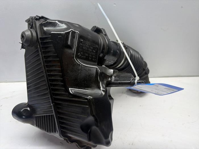 Begagnade Luftfilterhus Mercedes Citan (415.6) 1.5 108 CDI Pris € 14,95 Marginaltabell erbjuds av JCR Janssen Car Recycling
