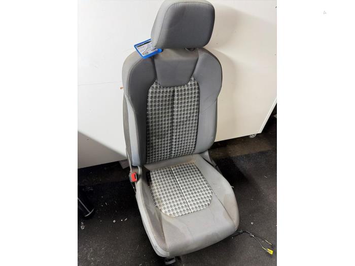 Gebrauchte Sitz links Audi A1 Sportback (GBA) 1.0 25 TFSI 12V Preis € 199,99 Margenregelung angeboten von JCR Janssen Car Recycling