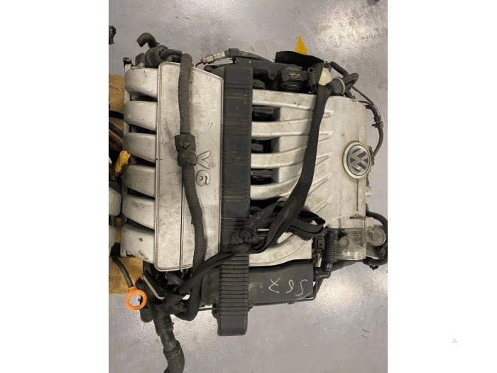 Engine Volkswagen Passat 4Motion - AXZ002656 AXZ002656