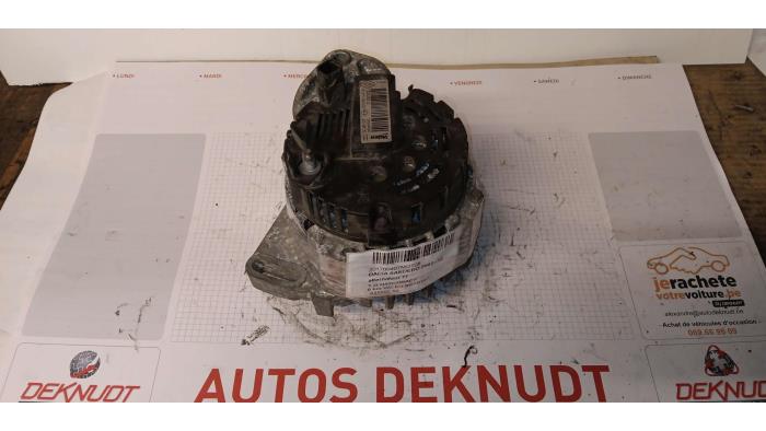 Begagnade Dynamo Dacia Sandero Pris € 60,50 Inklusive moms erbjuds av Autos Deknudt SA