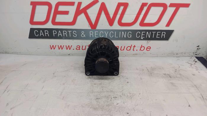 Begagnade Dynamo Renault Fluence Pris € 60,50 Inklusive moms erbjuds av Autos Deknudt SA