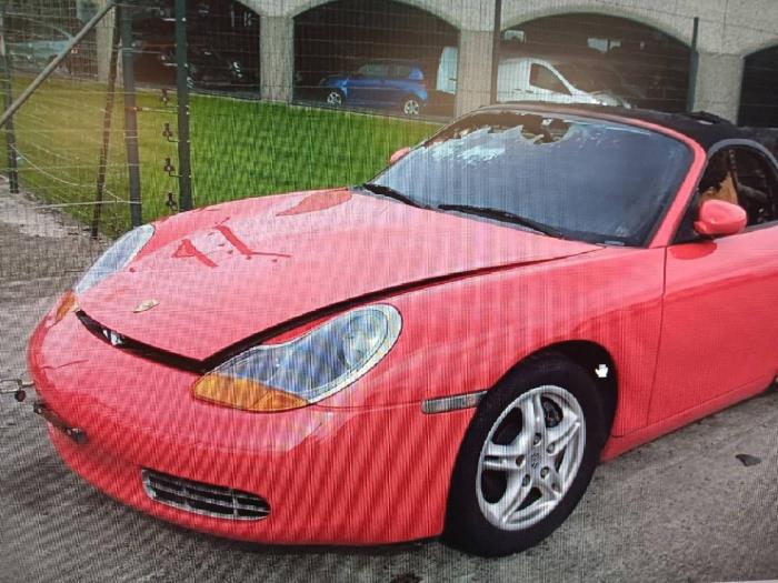 Używane Obrecz Porsche Boxster Cena € 484,00 Z VAT oferowane przez Autos Deknudt SA