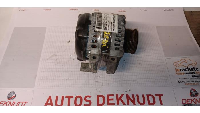 Begagnade Dynamo Honda CR-V Pris € 90,75 Inklusive moms erbjuds av Autos Deknudt SA