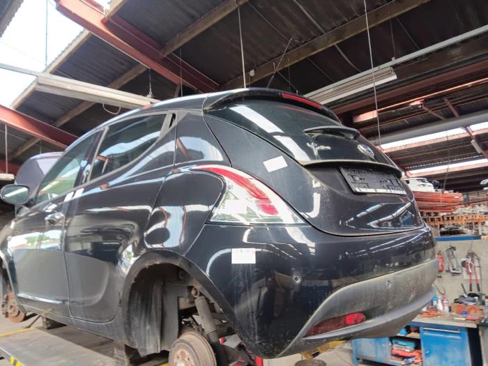 Używane Obrecz Lancia Y(Psilon) Cena € 181,50 Z VAT oferowane przez Autos Deknudt SA